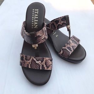 NWT ITALIAN SHOEMAKERS Animal Print Wedge Sandals!